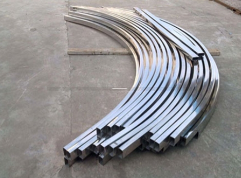 赤峰铝型材拉弯加工：工业塑形