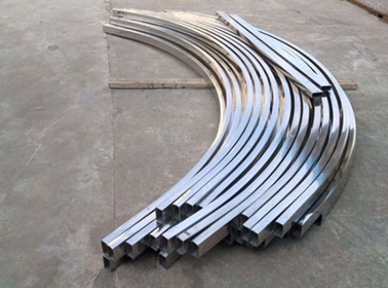 塑造曲线之美：赤峰铝型材拉弯加工的力量